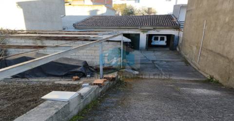 Lote de Terreno para Venda em Mirandela