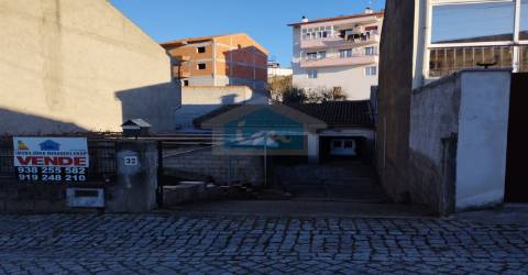 Lote de Terreno para Venda em Mirandela
