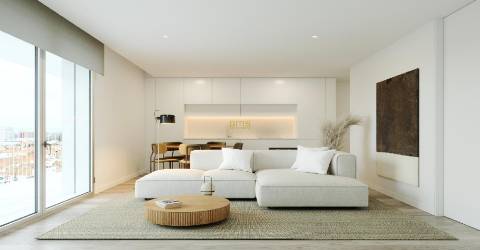 T2 Paranhos, com varanda de 14.3 m2.