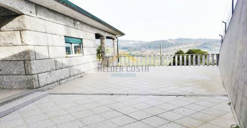 Moradia T3+1 Venda em Vila Fria e Vizela (São Jorge),Felgueiras