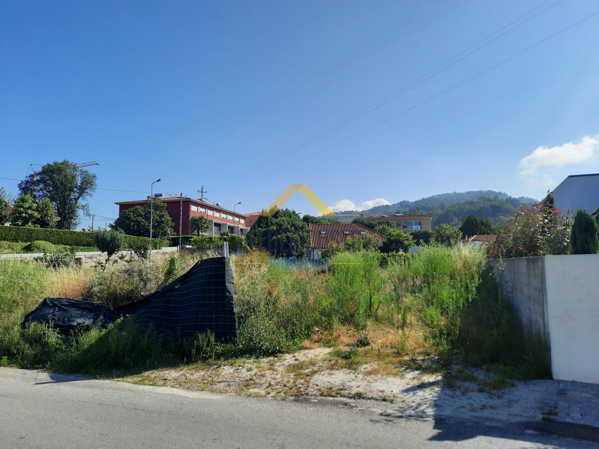 Lote de Terreno  Venda em Caldas de Vizela (São Miguel e São João),Vizela