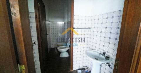 Armazém  Venda em Caldas de Vizela (São Miguel e São João),Vizela