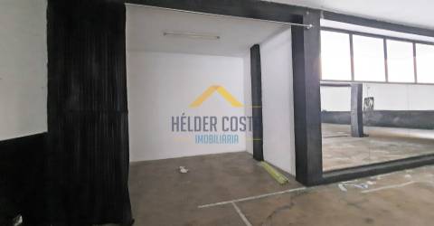 Armazém  Venda em Caldas de Vizela (São Miguel e São João),Vizela