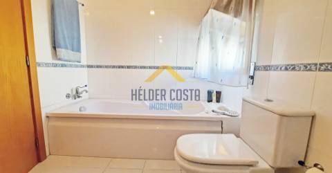 Moradia em Banda T4 Venda em Azurém,Guimarães