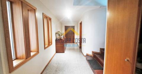 Moradia em Banda T4 Venda em Azurém,Guimarães