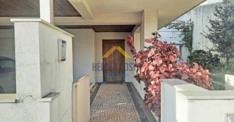 Moradia em Banda T4 Venda em Azurém,Guimarães