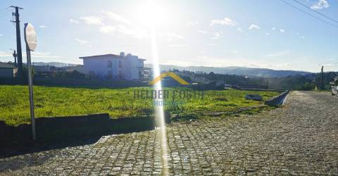 Lote de Terreno  Venda em Vilarinho,Santo Tirso