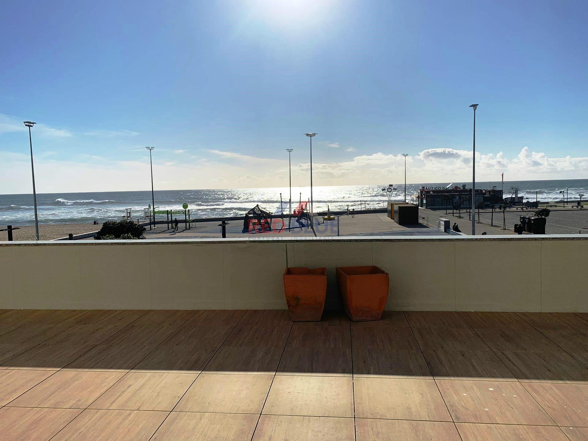 APARTAMENTO T4+2, 1ª LINHA DE MAR,  AVENIDA DOS BANHOS,  PÓVOA DE VARZIM