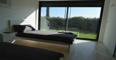 Cavalo Preto Luxury Beach Apartment: Lindo Apartamento T2 para Férias em Quarteira