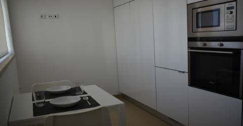 Cavalo Preto Luxury Beach Apartment: Lindo Apartamento T2 para Férias em Quarteira