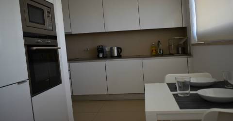 Cavalo Preto Luxury Beach Apartment: Lindo Apartamento T2 para Férias em Quarteira