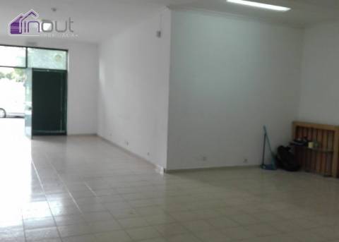 Loja  Arrendamento em Guarda,Guarda