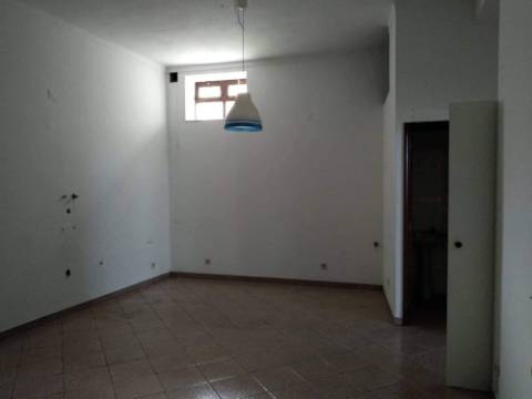 Loja  Arrendamento em Castelo Branco,Castelo Branco