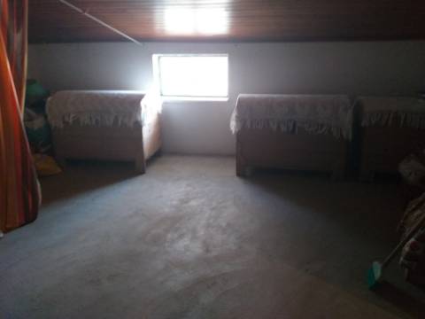 Moradia T3 Venda em Idanha-a-Nova e Alcafozes,Idanha-a-Nova