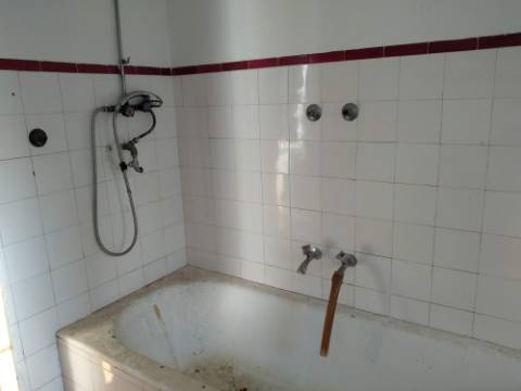 Moradia para Restaurar >=T10 Venda em Zebreira e Segura,Idanha-a-Nova