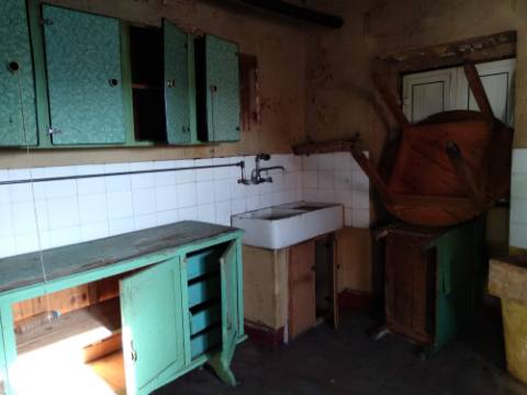 Moradia para Restaurar >=T10 Venda em Zebreira e Segura,Idanha-a-Nova