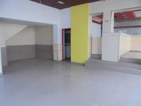 Loja  Arrendamento em Castelo Branco,Castelo Branco