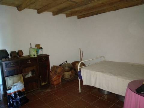 Quintinha T7 Venda em Cebolais de Cima e Retaxo,Castelo Branco