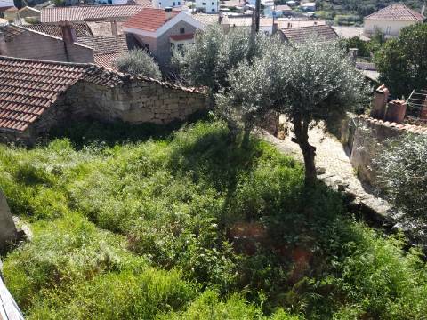 Moradia para Restaurar T2 Venda em Monsanto e Idanha-a-Velha,Idanha-a-Nova