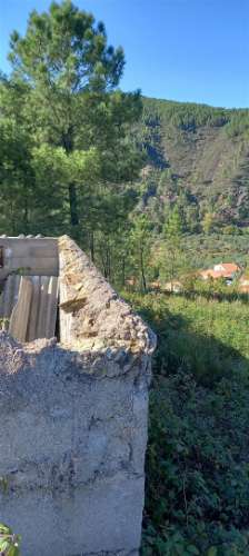 Armazém  Venda em Sarzedas,Castelo Branco