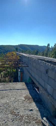 Armazém  Venda em Sarzedas,Castelo Branco