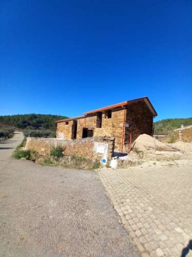 Moradia T1 Venda em Almaceda,Castelo Branco