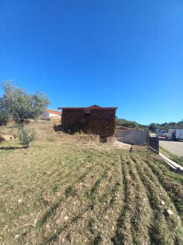 Moradia T1 Venda em Almaceda,Castelo Branco