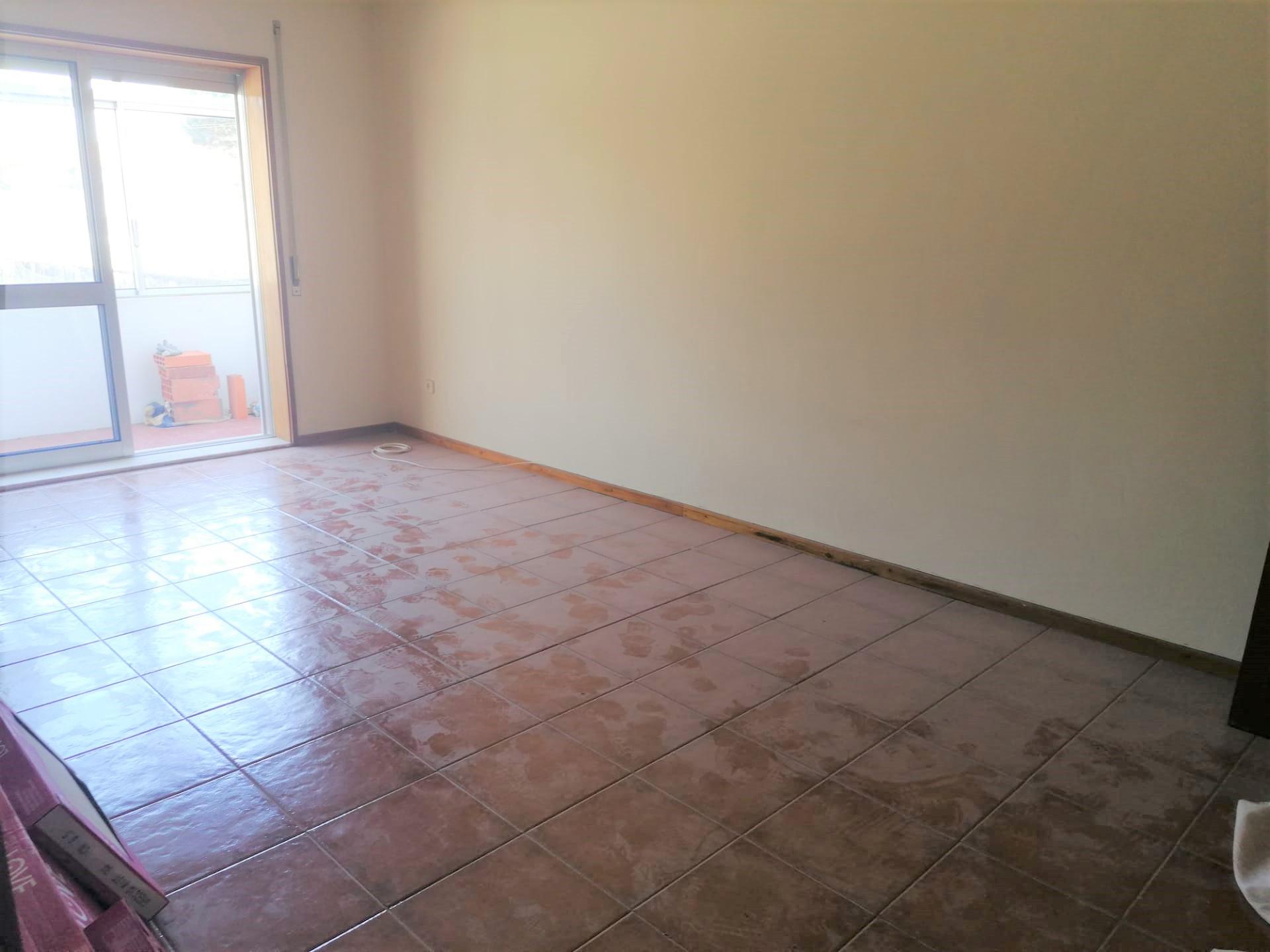 Apartamento T2 Venda em Ermesinde,Valongo