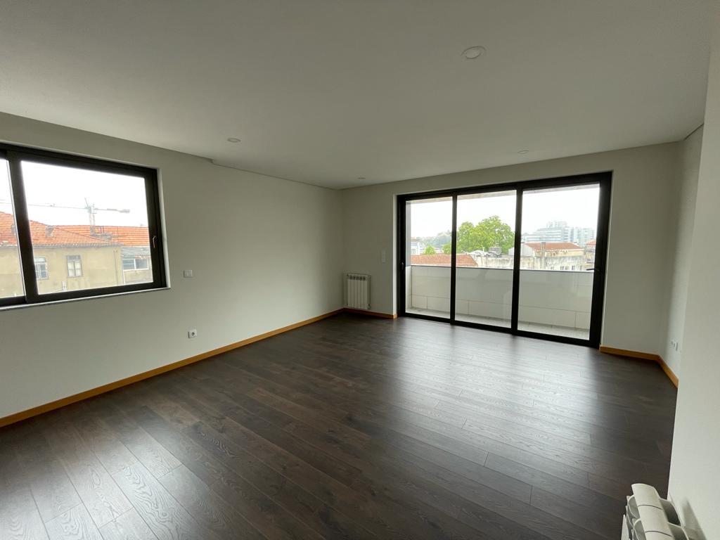 Apartamento T2 Venda em Cedofeita, Santo Ildefonso, Sé, Miragaia, São Nicolau e Vitória,Porto