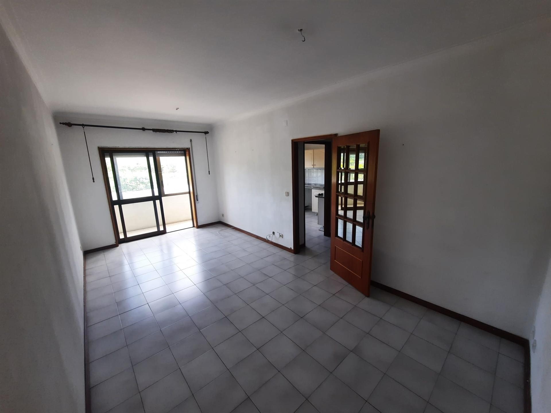 Apartamento T2 Venda em Rio Tinto,Gondomar