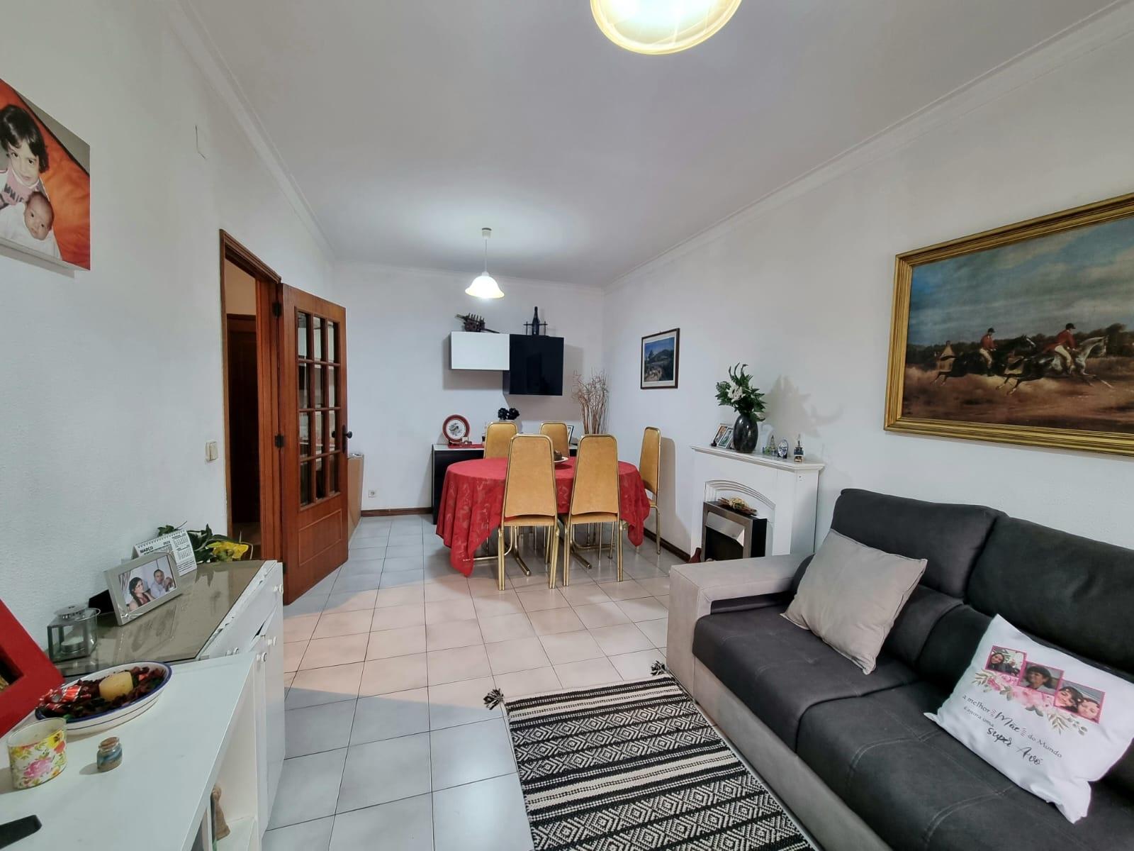 Apartamento T2 Venda em Rio Tinto,Gondomar