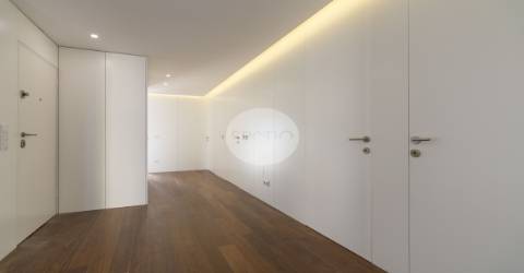 T4 Novo * Rotunda da Boavista