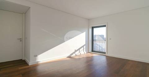 T4 Novo * Rotunda da Boavista