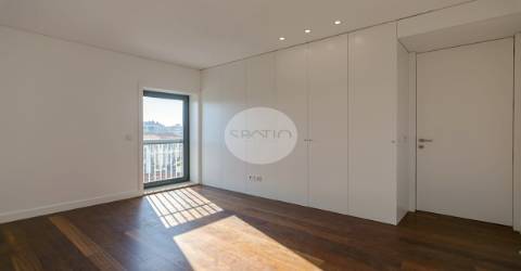 T4 Novo * Rotunda da Boavista