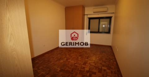Apartamento T2+1 Arrendamento em Pinhal Novo,Palmela