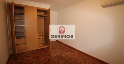 Apartamento T2+1 Arrendamento em Pinhal Novo,Palmela