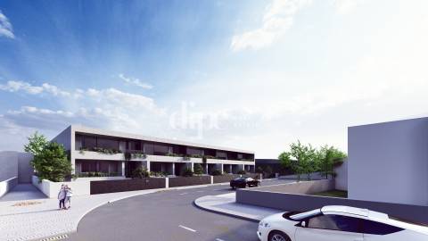 Terreno para construção de 10 andares-moradia