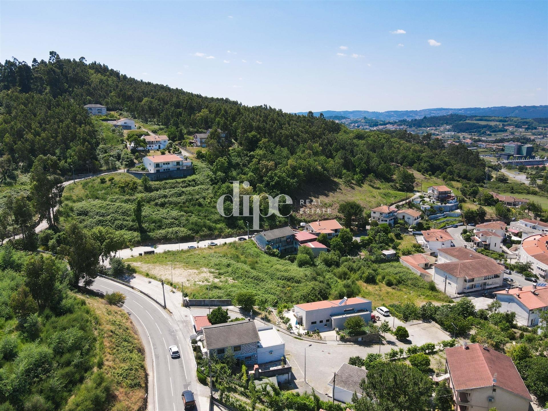 Lote de terreno com projeto aprovado