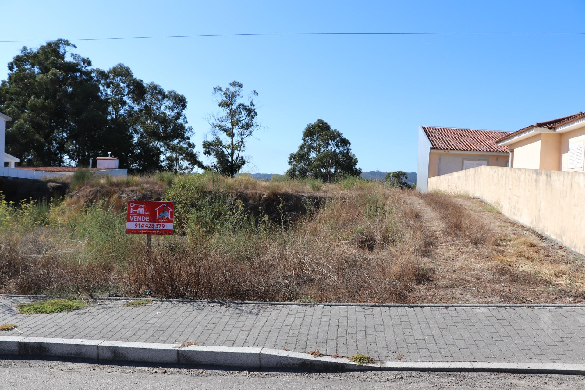 Terreno Para Construção  Venda em Freamunde,Paços de Ferreira