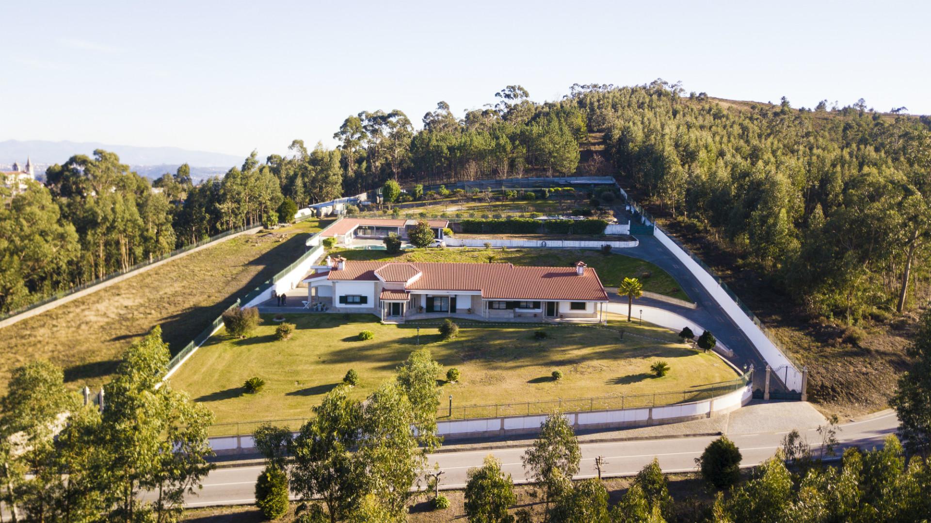 Moradia Isolada T6 Venda em Lustosa e Barrosas (Santo Estêvão),Lousada