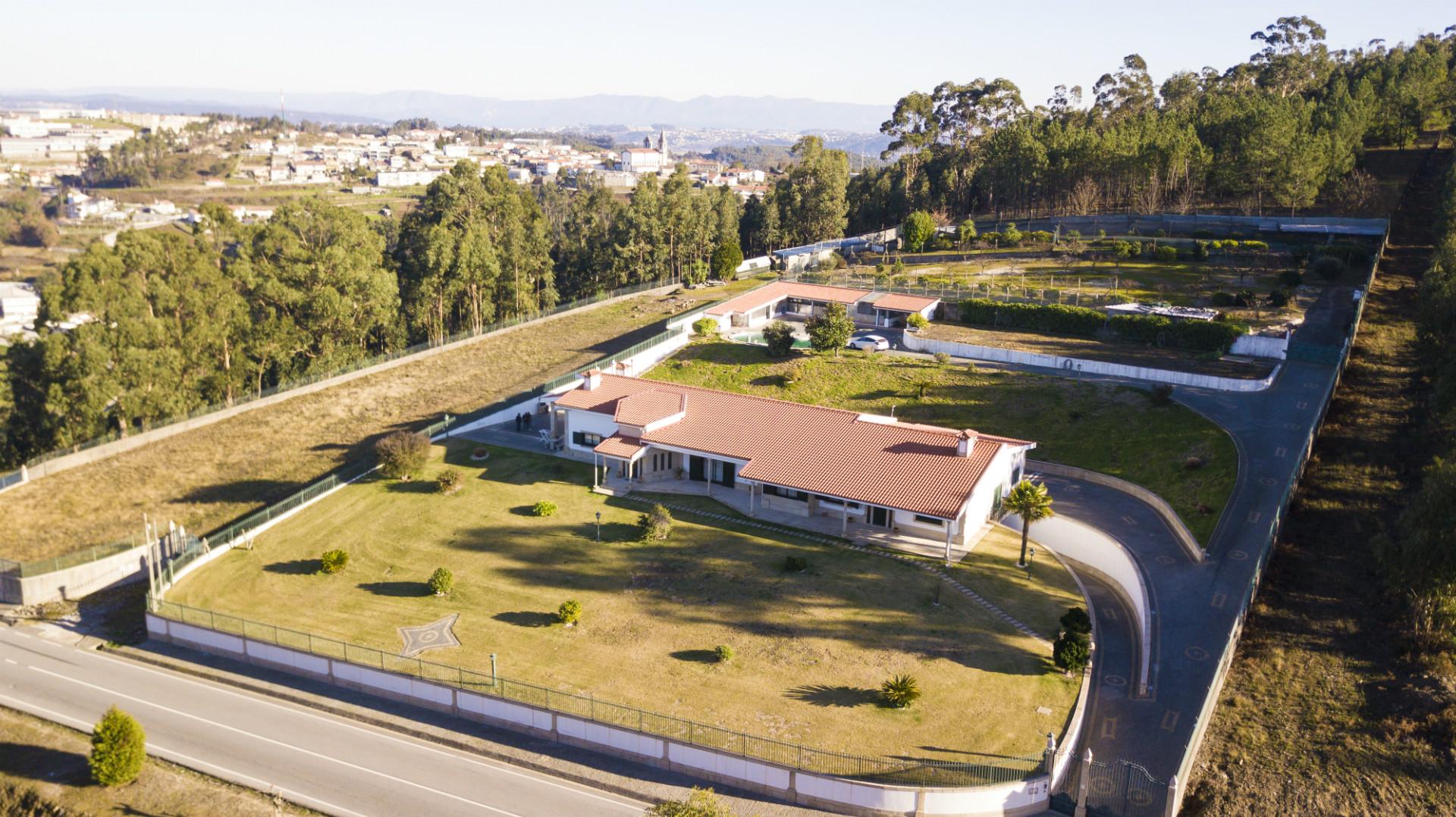 Moradia Isolada T6 Venda em Lustosa e Barrosas (Santo Estêvão),Lousada