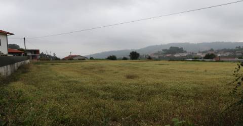 Lote de Terreno  Venda em Lustosa e Barrosas (Santo Estêvão),Lousada