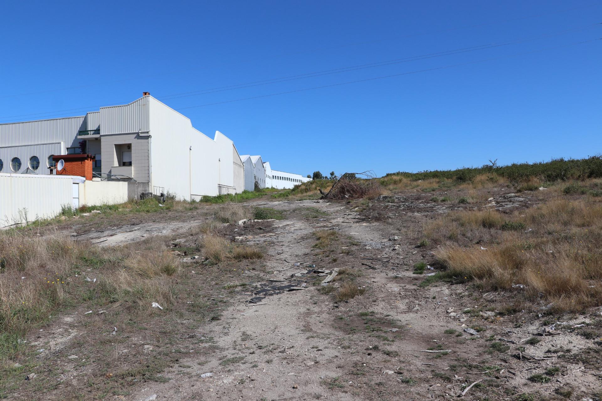 Lote Industrial  Venda em Lustosa e Barrosas (Santo Estêvão),Lousada