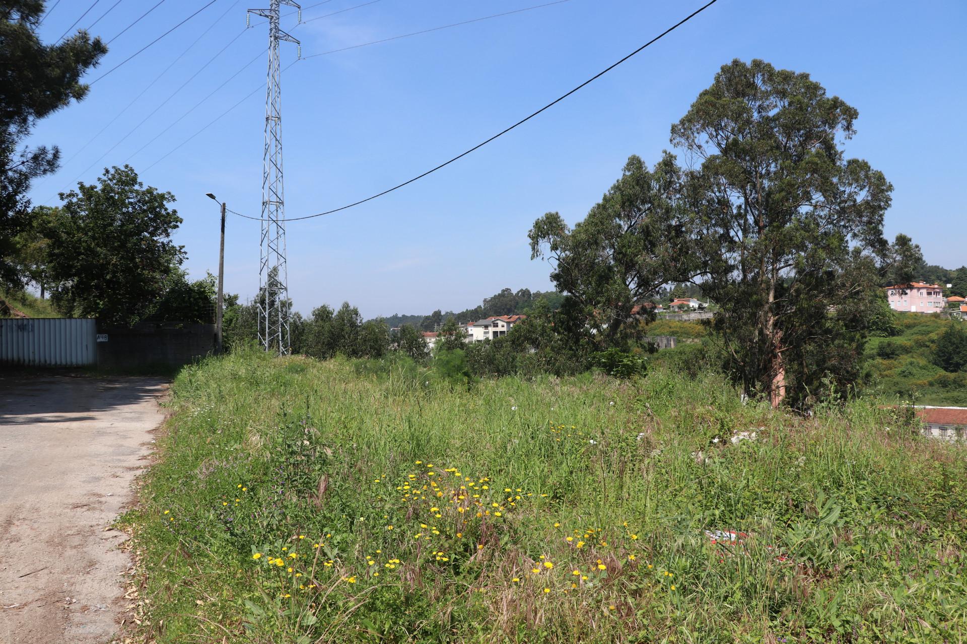 Lote de Terreno  Venda em Aves,Santo Tirso