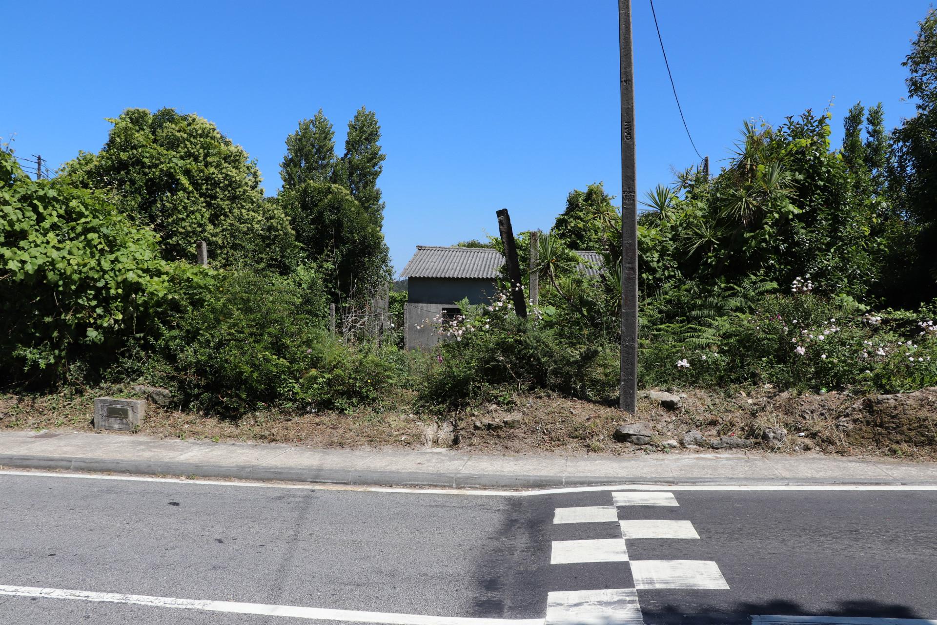 Armazém  Venda em Lustosa e Barrosas (Santo Estêvão),Lousada