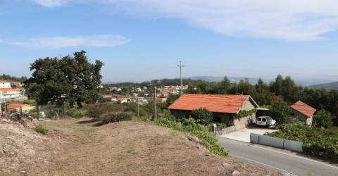 Terreno  Venda em Lustosa e Barrosas (Santo Estêvão),Lousada