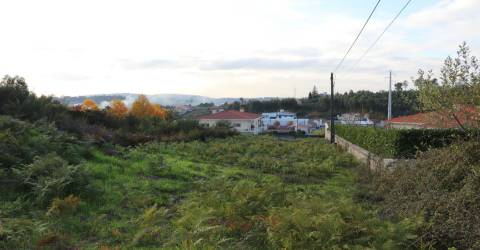 Lote de Terreno  Venda em Lustosa e Barrosas (Santo Estêvão),Lousada