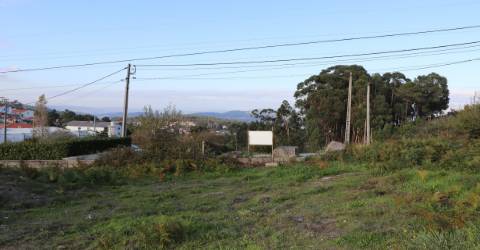 Lote de Terreno  Venda em Lustosa e Barrosas (Santo Estêvão),Lousada