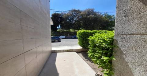 Loja  Venda em Caldas de Vizela (São Miguel e São João),Vizela