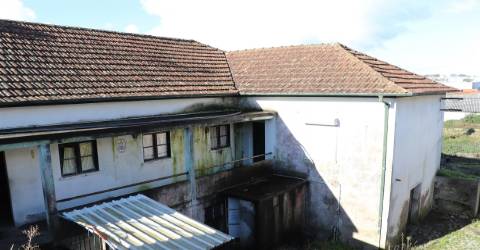 Moradia Isolada T3 Venda em Raimonda,Paços de Ferreira